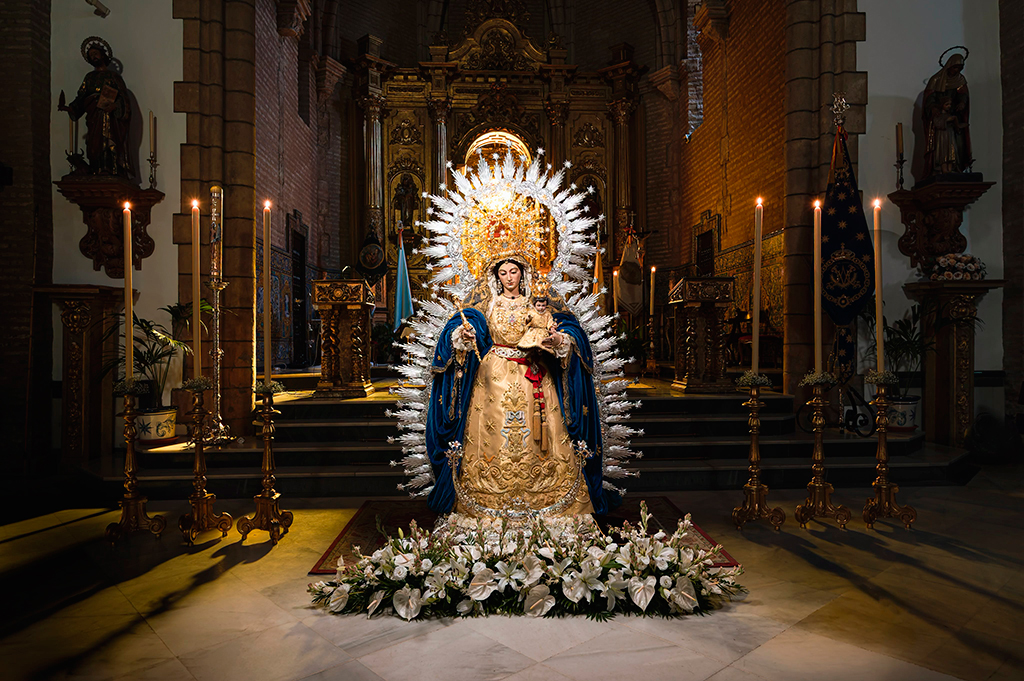 Besamanos extraordinario en Coria por el I Aniversario de la Coronación Canónica de Nuestra Señora de la Estrella 