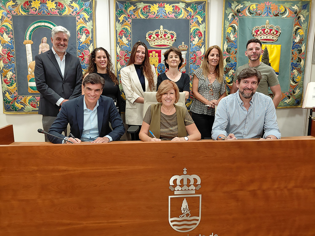 Gelves y Endesa firman el convenio de la nueva subestación eléctrica para desbloquear cerca de 2.000 viviendas