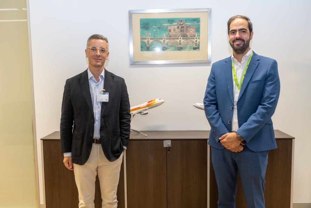 El vicepresidente de Prodetur se reúne con el nuevo director del Aeropuerto de Sevilla