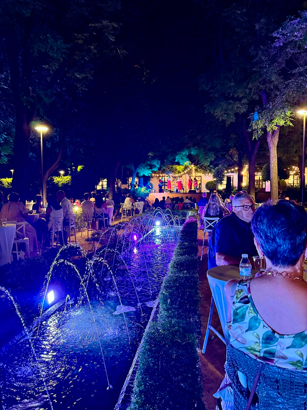 Más de 500 personas disfrutan de la primera cita ‘Noches en el Cortijo de Torre de la Reina’